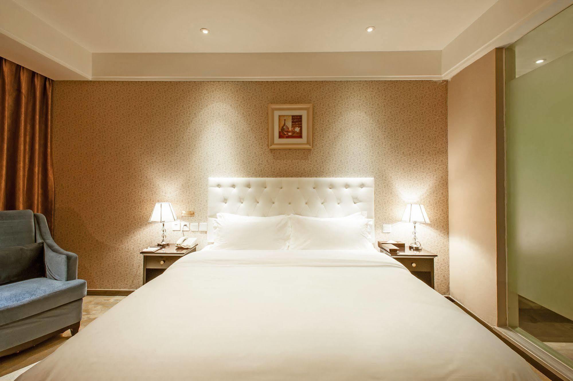 Chengdu Xuanya Yingyue Hotel Extérieur photo